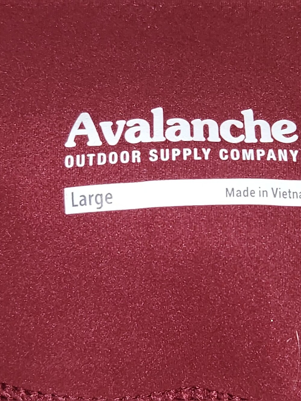 Avalanche Large High-Waist Maroon Workout Leggings with Side Pocket - Picture 2 of 8